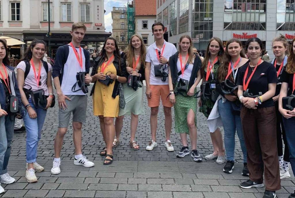Walking tour with VR Prague